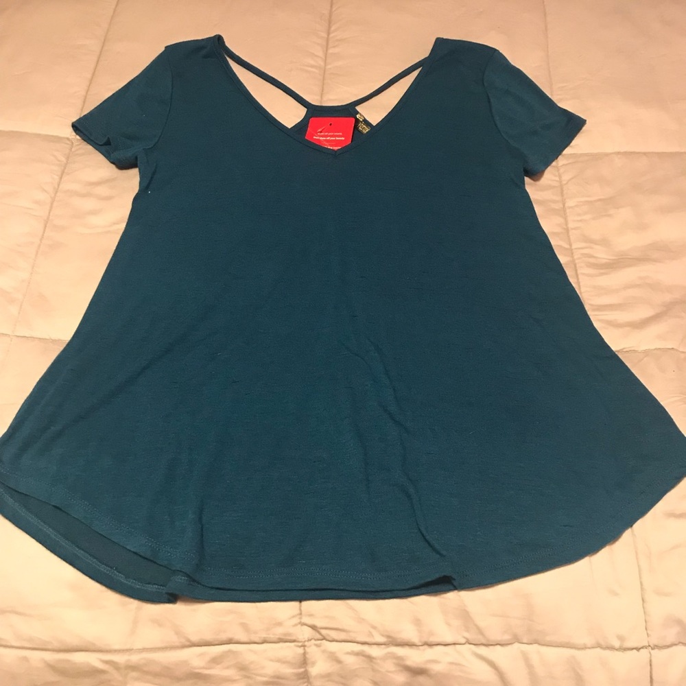 NEVER WORN!! Blue/turquoise short sleeve shirt!